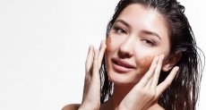 Exfoliantes Faciales: Qué son y cómo usarlos 